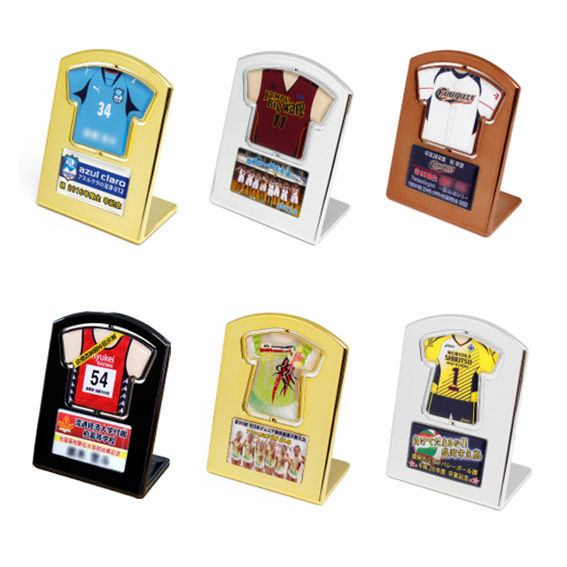 【記念品】 古千谷野球部様 オリジナルユニフォーム型 回転スタンド(シルバー) 合計16個 KS-03-208824