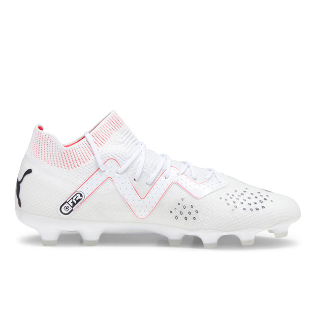 プーマスパイク26センチ対応　新品未販売 PUMA公式】最新サッカーアイテムコレクション
