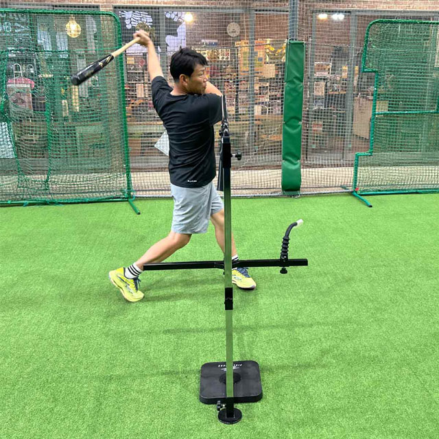 フィールドフォース バックスピンティーダブル 打撃練習 スウィング