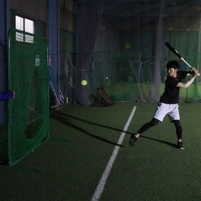フィールドフォース ナイトボール J号 2P 2個セット 夜でも見やすい