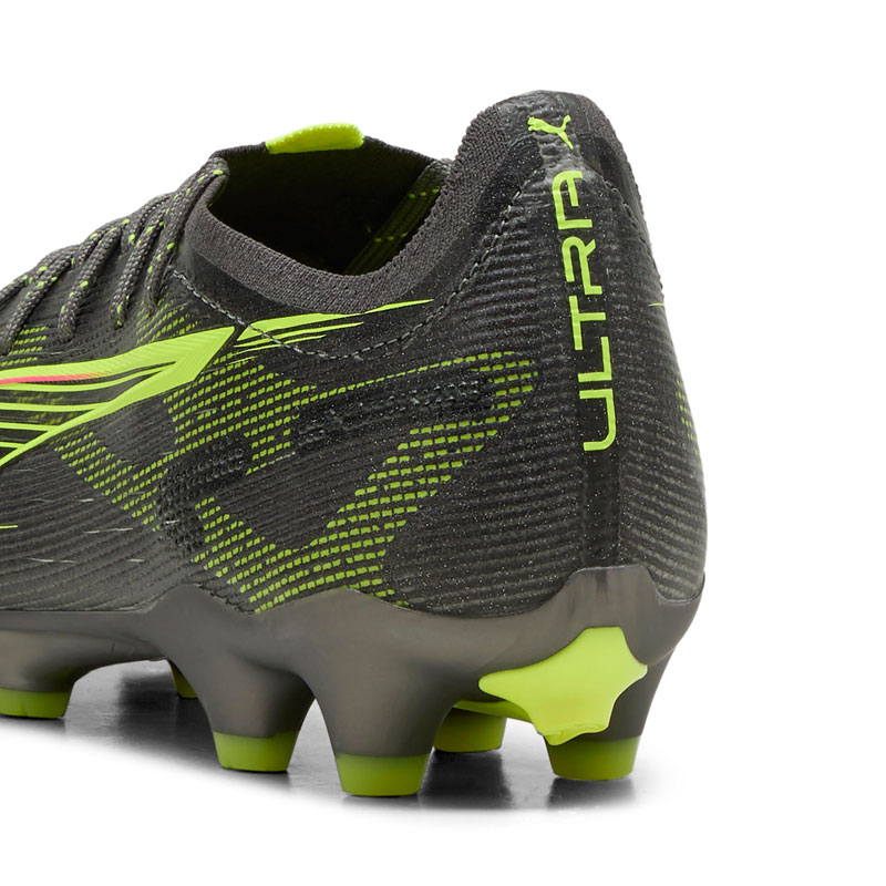 39％OFF！ プーマ サッカースパイク ウルトラ 5 アルティメット HG/AG