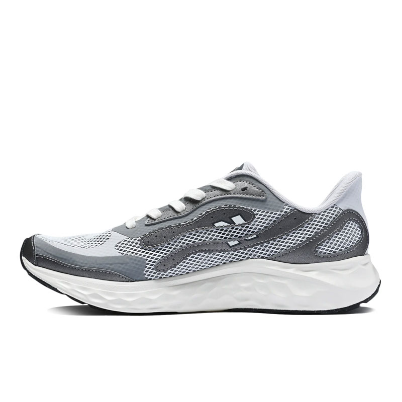 ニューバランス スポーツ ランニングシューズ フレッシュフォーム