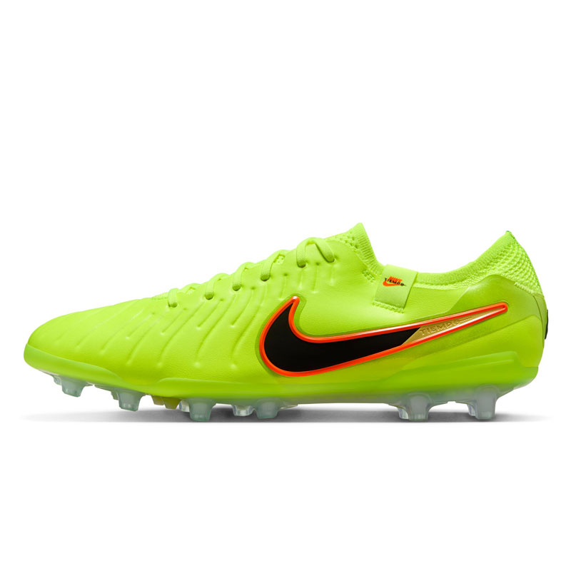 28％OFF！ ナイキ レジェンド10 エリート AG-PRO ボルト サッカー