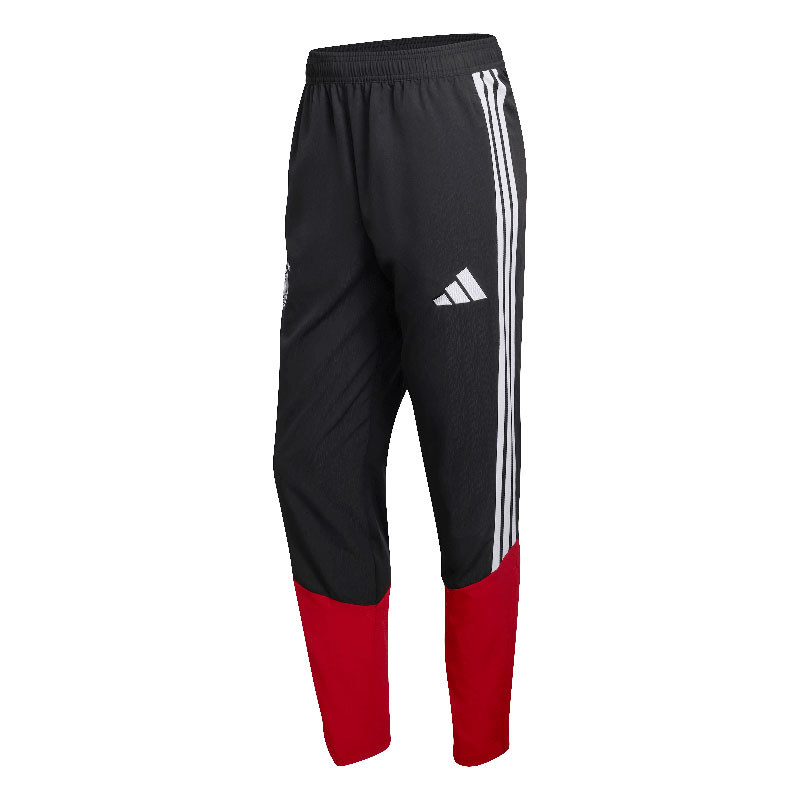 アディダス ドイツ代表 2026 TIRO プレゼンテーション ジャケット