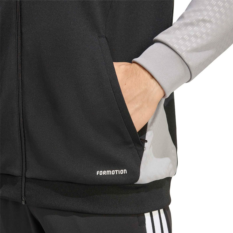 アディダス TIRO 26 コンペティション トレーニングジャケット