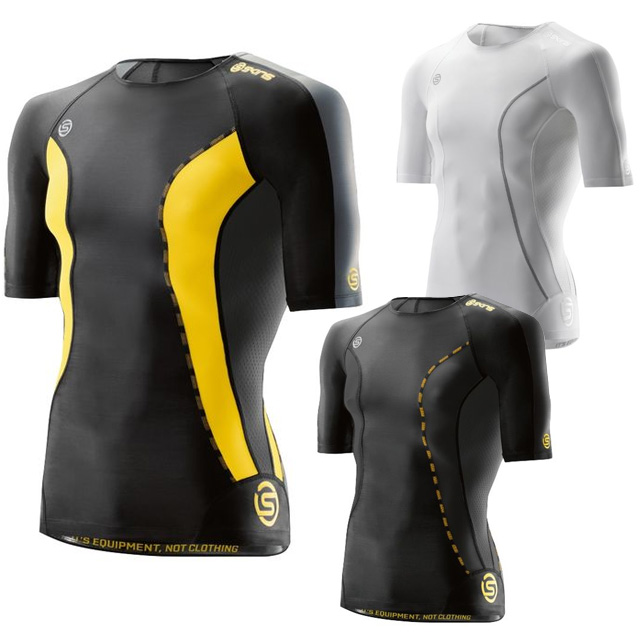 スキンズ Dna M ショートスリーブトップ サッカー フットサル 野球 スポーツ インナー 着圧ウェア コンプレッションウェア メンズ ブラック ホワイト Skins19ss Dk スポーツサクライ スポサク公式通販サイト 大阪のサッカー フットサル専門店